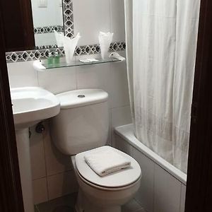 Budget Kamer met een King Size Bed